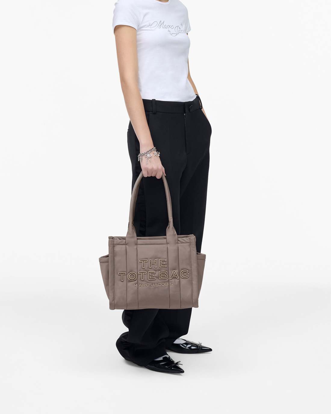 The Puffy Nylon Medium Tote Bag Cement - Marc Jacobs