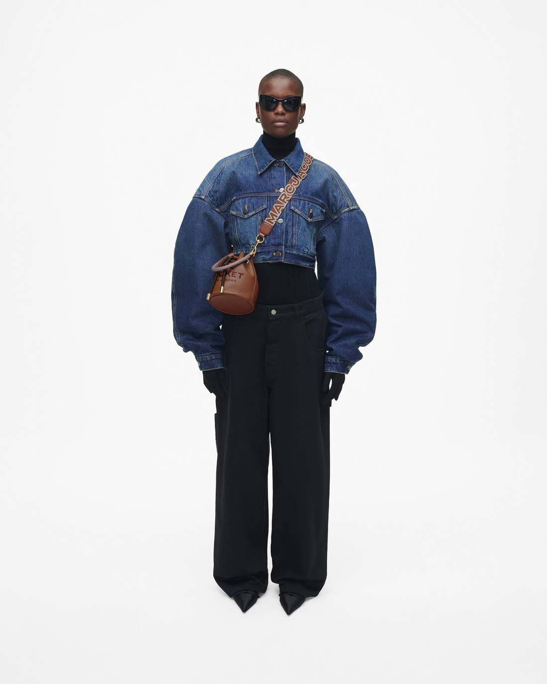 The Thin Outline Logo Webbing Strap Argan Oil Multi - Marc Jacobs