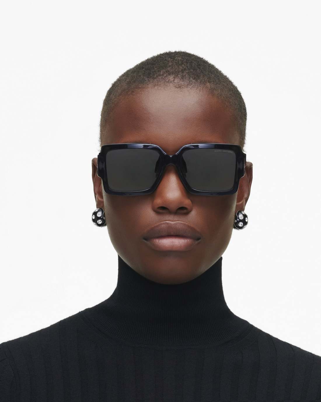 The Bold Logo Square Sunglasses Black/White - Marc Jacobs